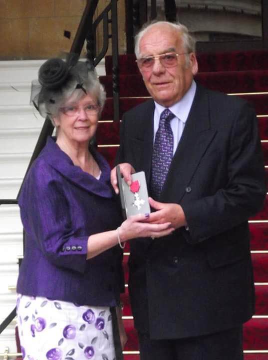 Colin & Peggy Appleyard outside Buckingham Palace after he received his MBE