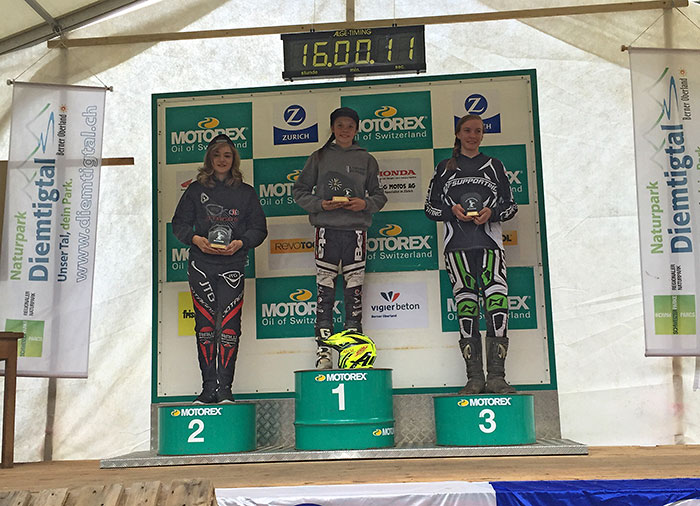 Women International podium